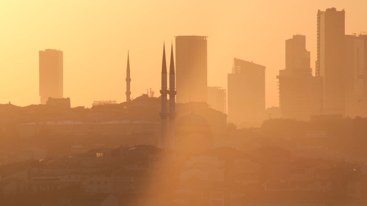 Long Layover at Istanbul Airport (IST): Sleep, Shower & What to Do