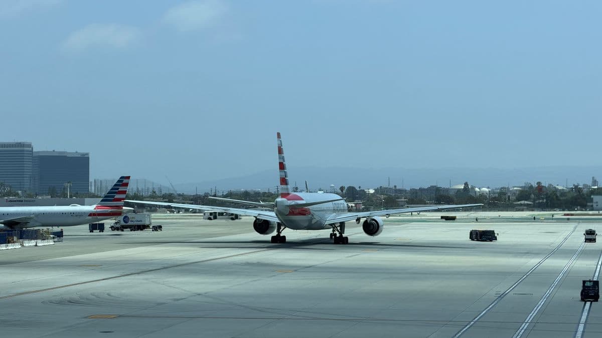 LAX to Downtown Los Angeles: Metro, FlyAway, Taxi or Rideshare Compared